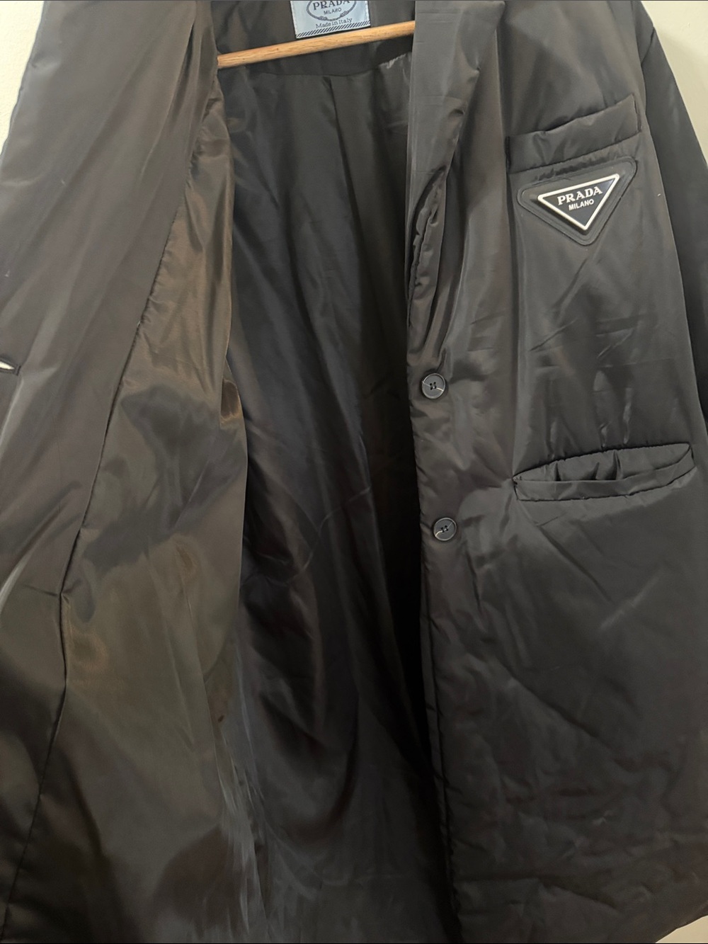 Women, Prada Black Quilted Belted Puffer Coat Size small - Picture 10 of 16